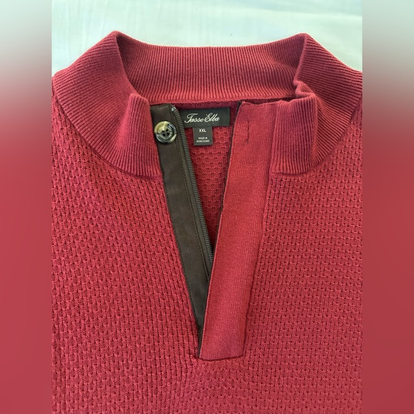 Men’s Tasso Elba Red Quarter Zip Casual Sweatshirt - Picture 3 of 3